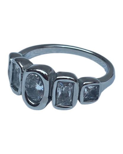 ANILLO 5 DIAMANTES